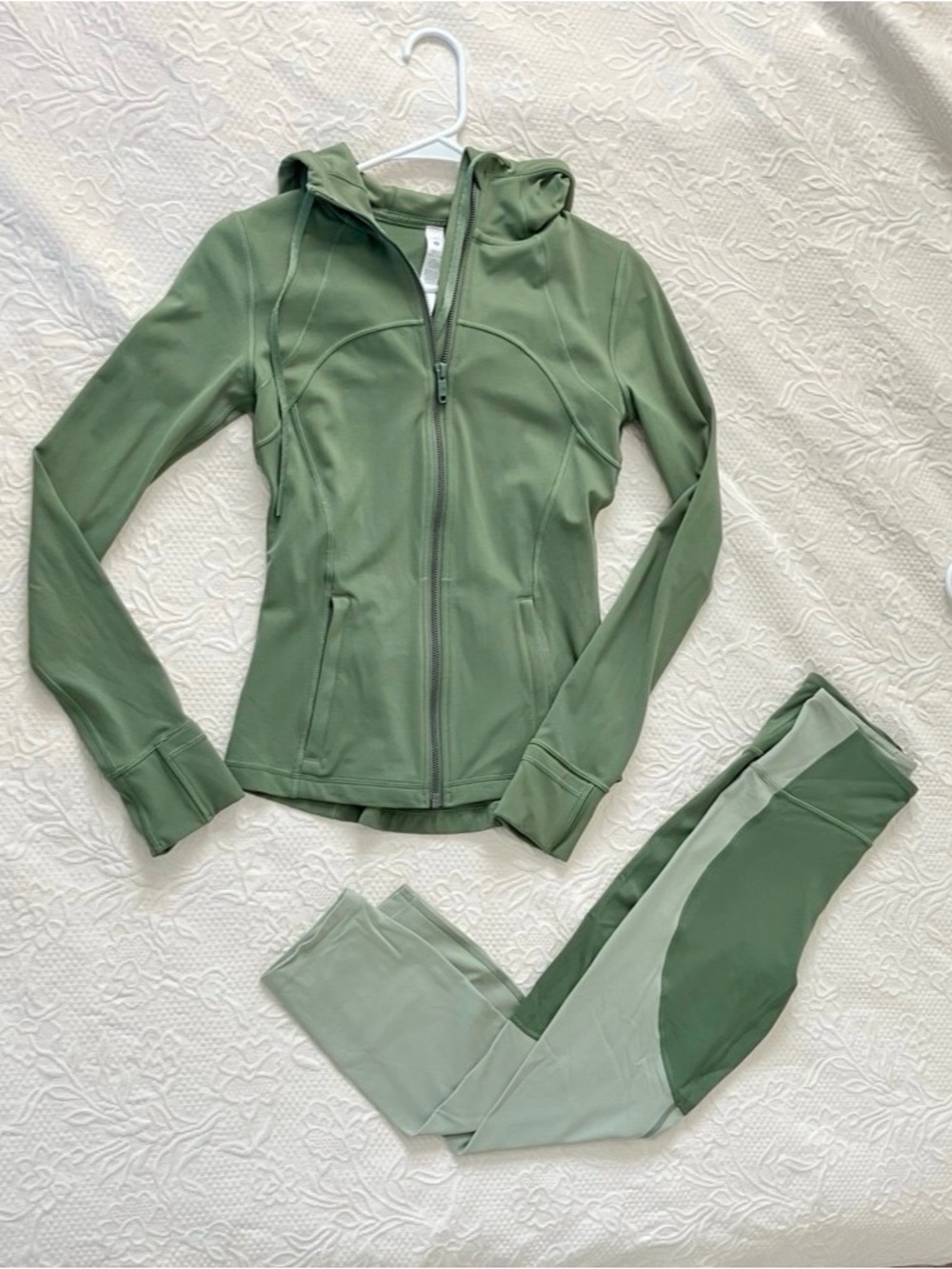 Lululemon Set Green